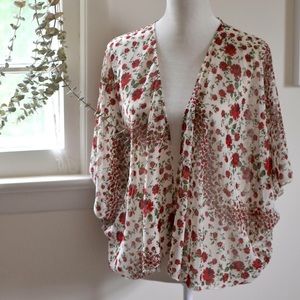 Red floral mini kimono ❤️