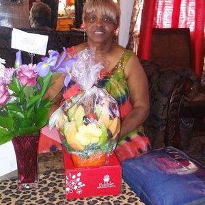 Meet your Posher, Angela