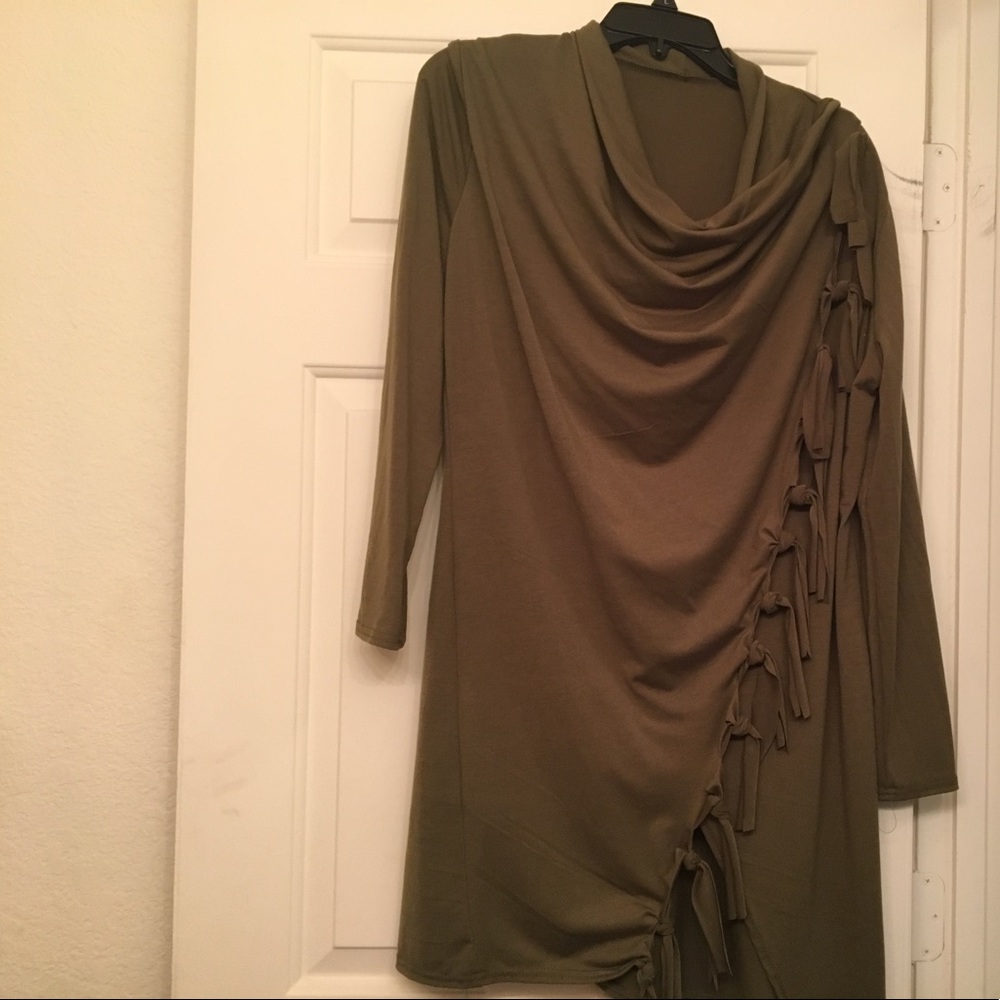 Women's Cardigan.