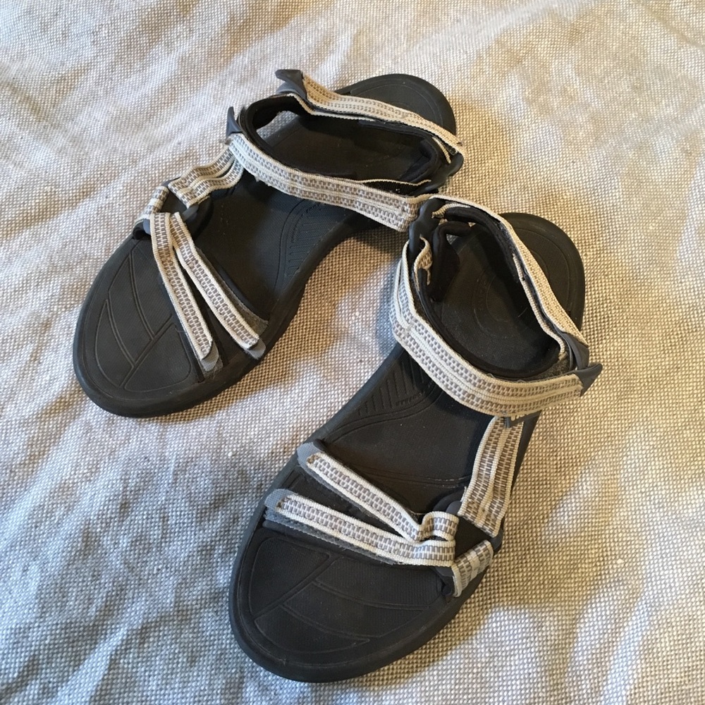 Teva women's Terra Fi Lite sandals