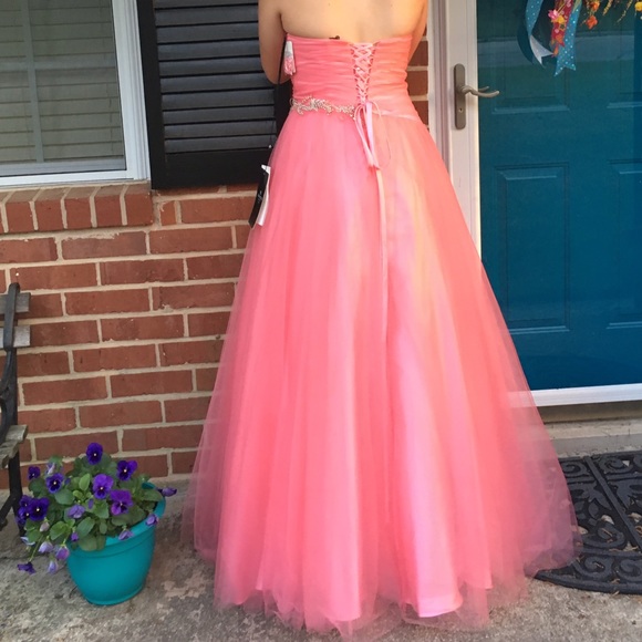 Pink size 8 Alyce Paris corset prom dress - Picture 2 of 3