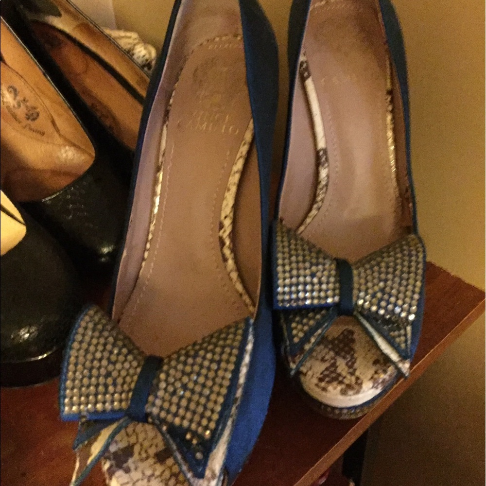 Heels.  Sparkly.  Open toe