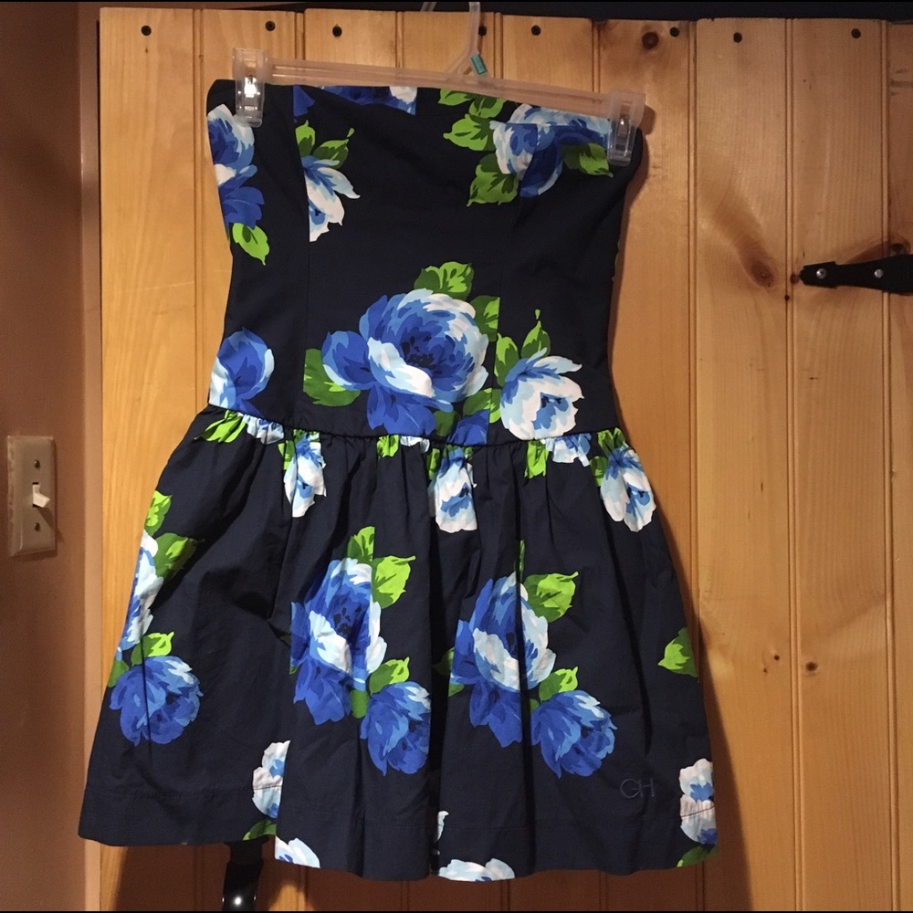 Gilly hicks juniors dress .junior size L.