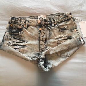 One Teaspoon Bandits Shorts