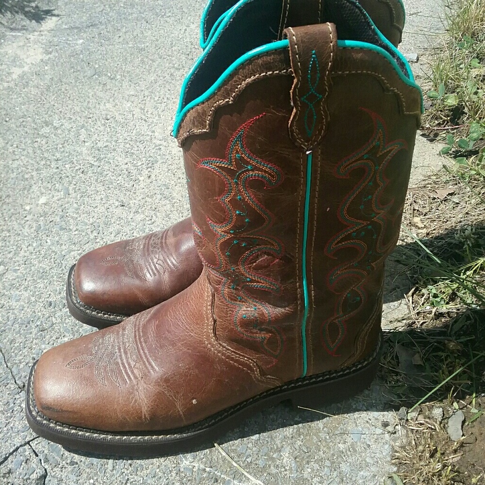 Justin cowboy boots