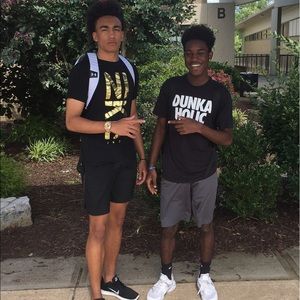 Meet your Posher, Ray