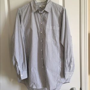 Madewell oversized boyfriend fit button down