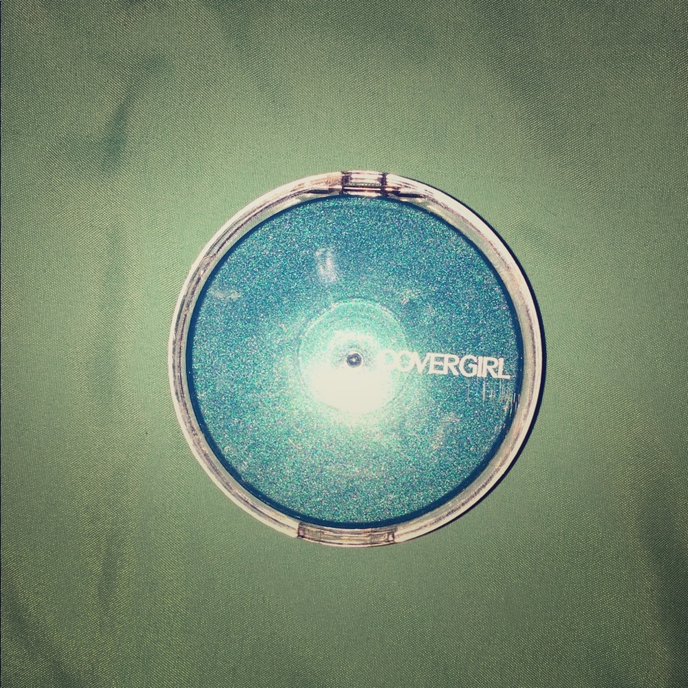 Cover girl pressed powder