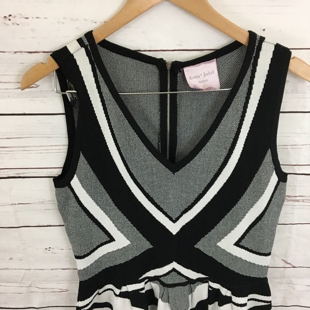 Romeo and Juliet Couture Knit Fit and Flare Dress - Picture 3 of 8