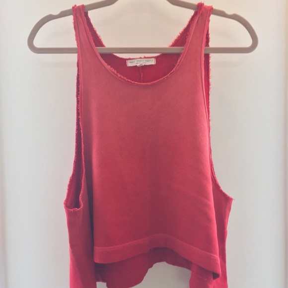 Red Ombré Low Arm Cutout Tank - Picture 5 of 6