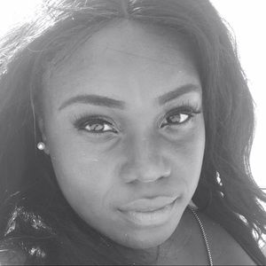 Meet your Posher, Evelyn