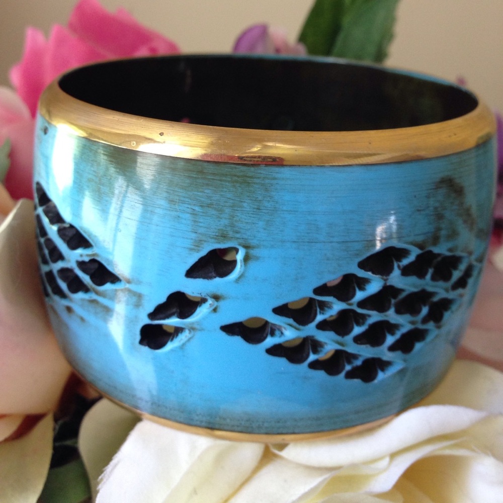 Cute bangle 💕🌴 - Picture 2 of 4