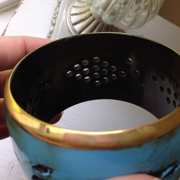 Cute bangle 💕🌴 - Picture 3 of 4