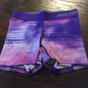 Nike pro