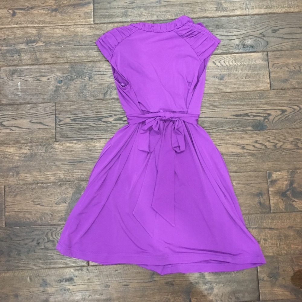 Dress - Picture 3 of 4