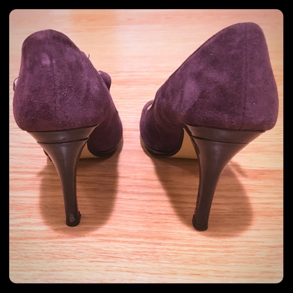 Steve Madden suede peep toe pump; Size 9.5 - Picture 2 of 6