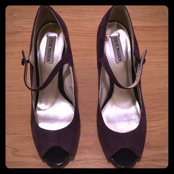 Steve Madden suede peep toe pump; Size 9.5 - Picture 3 of 6