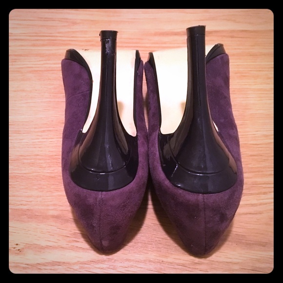 Steve Madden suede peep toe pump; Size 9.5 - Picture 6 of 6