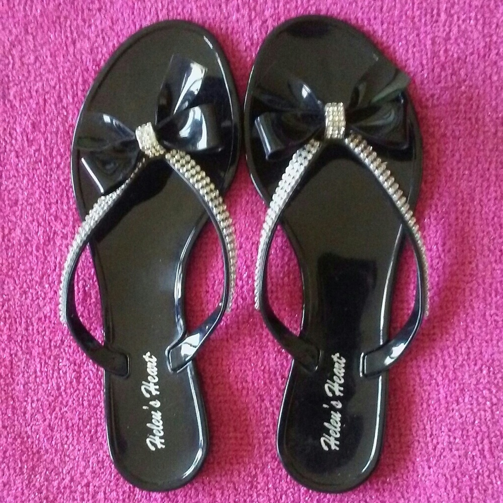 Ladies sandals black with bow and silver colored r
