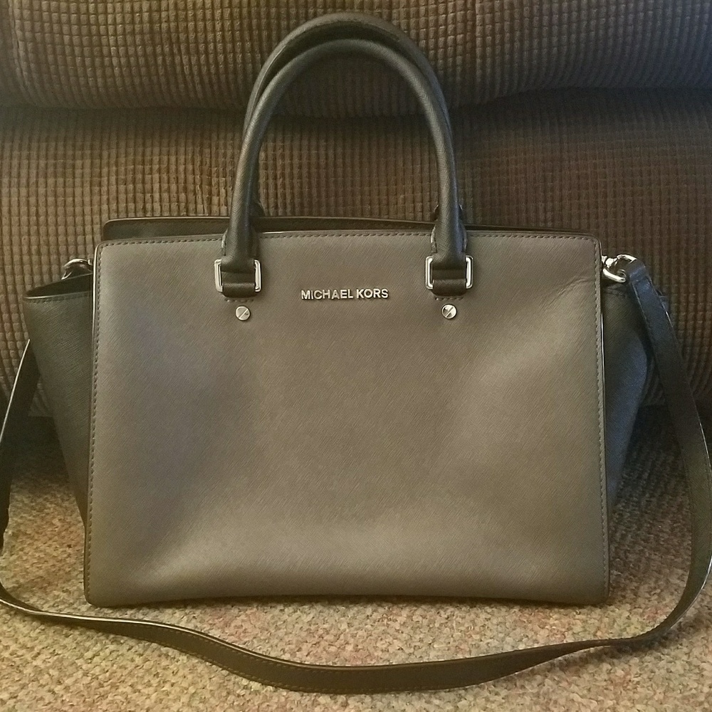 Authentic Michael Kors Handbags