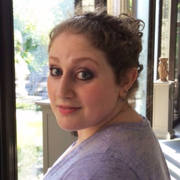 Meet your Posher, Cassie - Picture 1 of 1