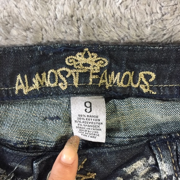 ✨ Almost Famous Brand Jeans - Picture 5 of 5