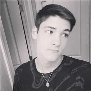 Meet your Posher, Justin