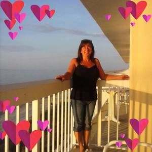 Meet your Posher, Bonita