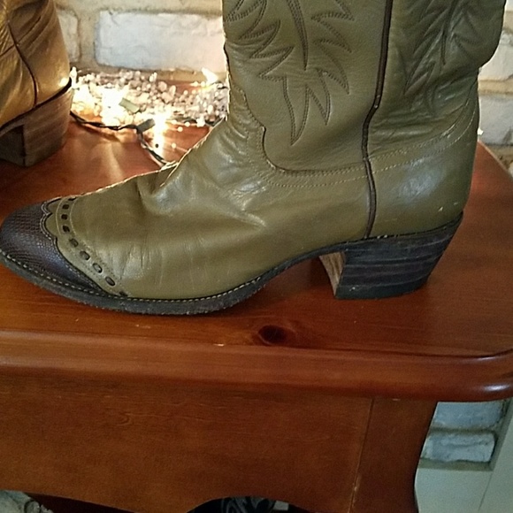 Justin Boots Shoes Pair Womens Justin Vintage Boots Poshmark