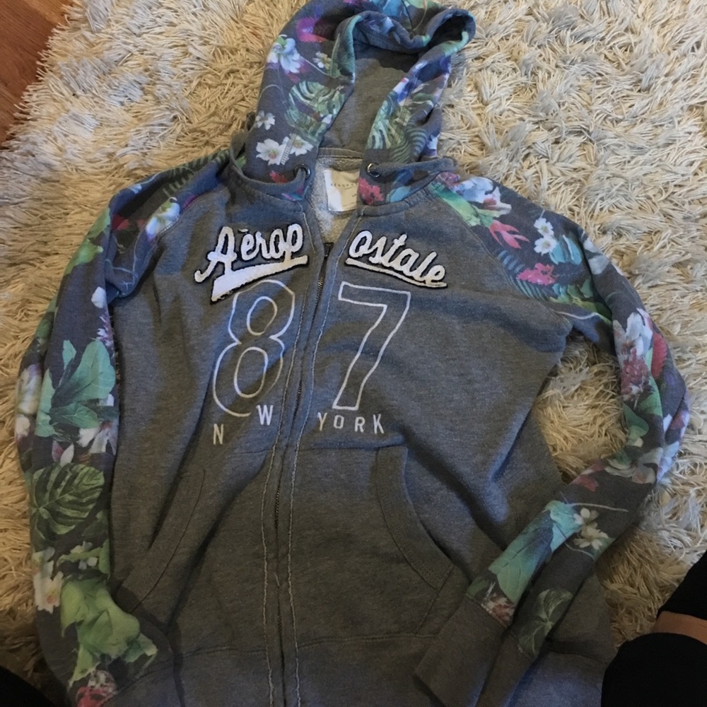 Aeropostale zip up