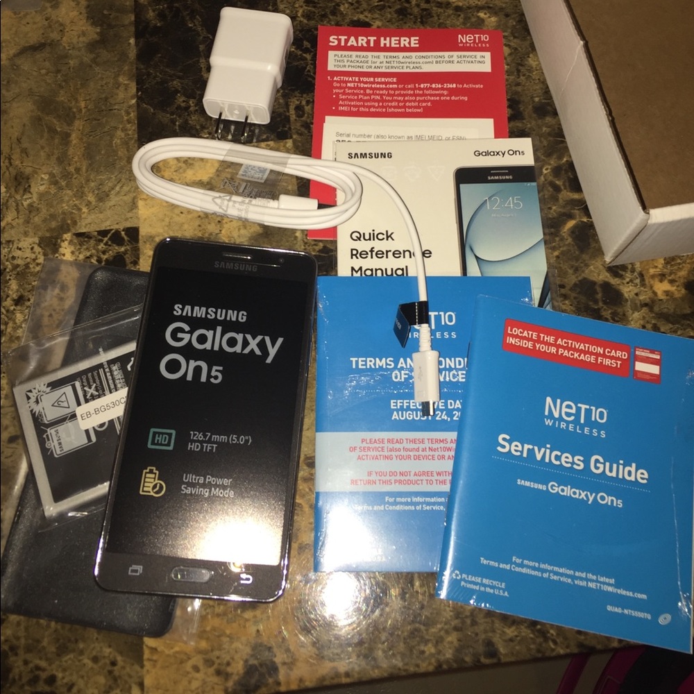 Sold!!!!!!!Brand new Samsung galaxy on 5