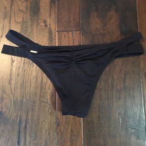 Victoria Secret scrunch butt bottoms