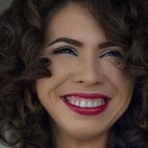 Meet your Posher, Daniela