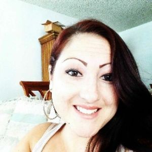 Meet your Posher, Alicia