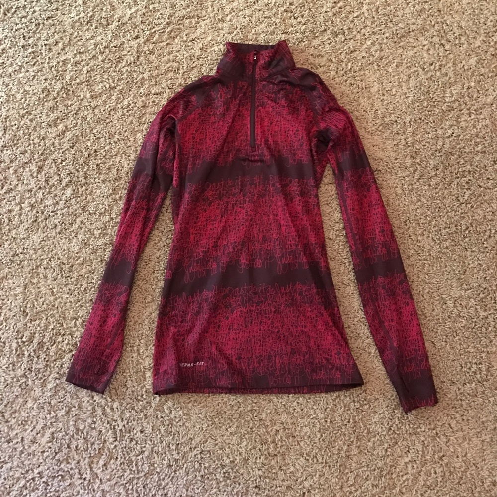 Nike thermal pull over