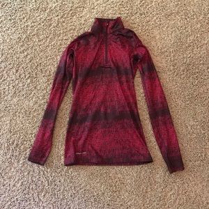 Nike thermal pull over