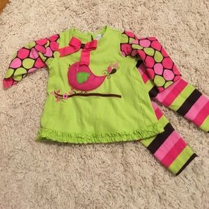 Cute lime green and pink bird outfit!