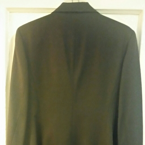 2-PC Suit - Picture 2 of 3