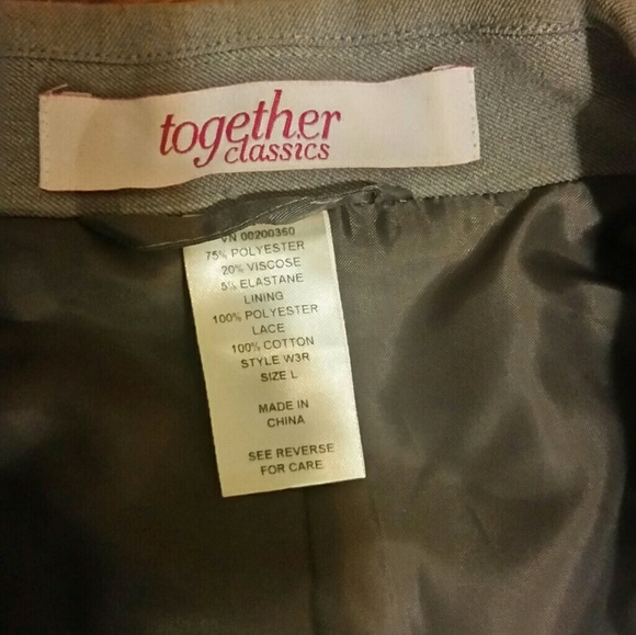 2-PC Suit - Picture 3 of 3