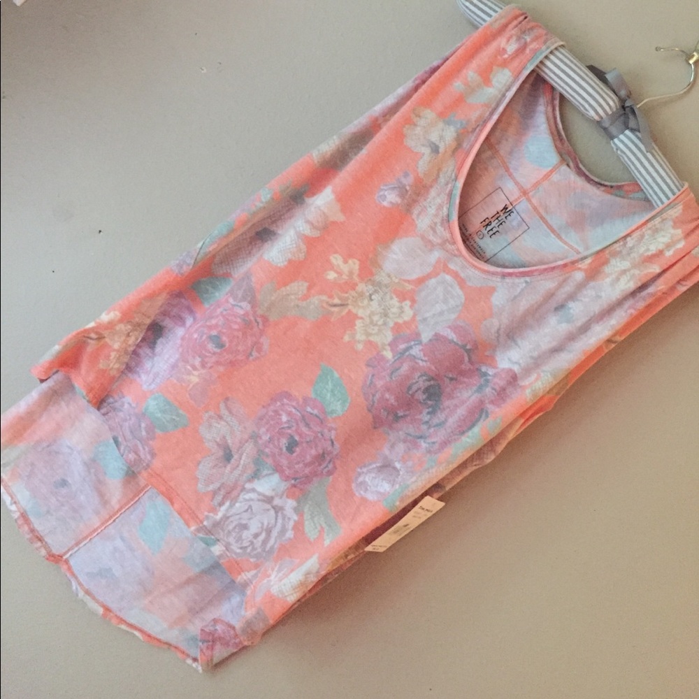 ✨FREE✨ with purchase Free People Gardenia Tee - Picture 2 of 3