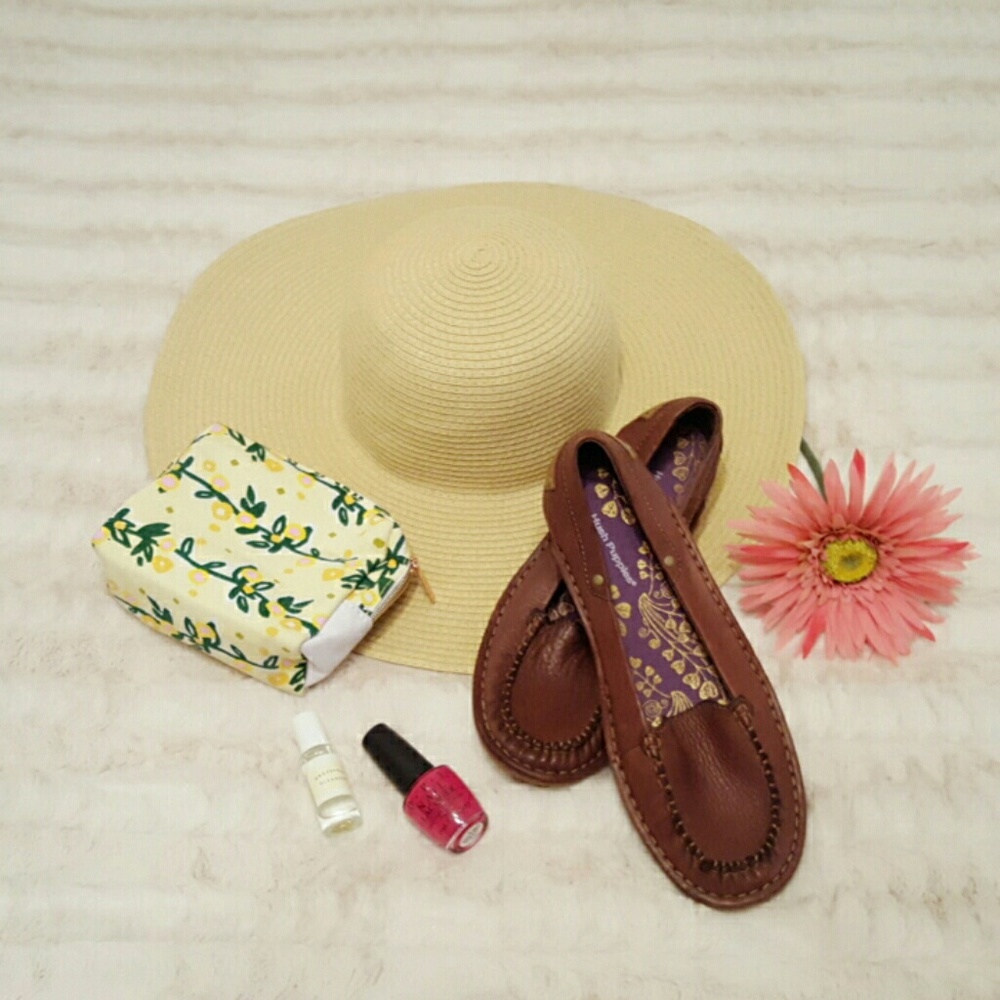 NEW Hush Puppies Leather Slip-ons