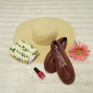 NEW Hush Puppies Leather Slip-ons