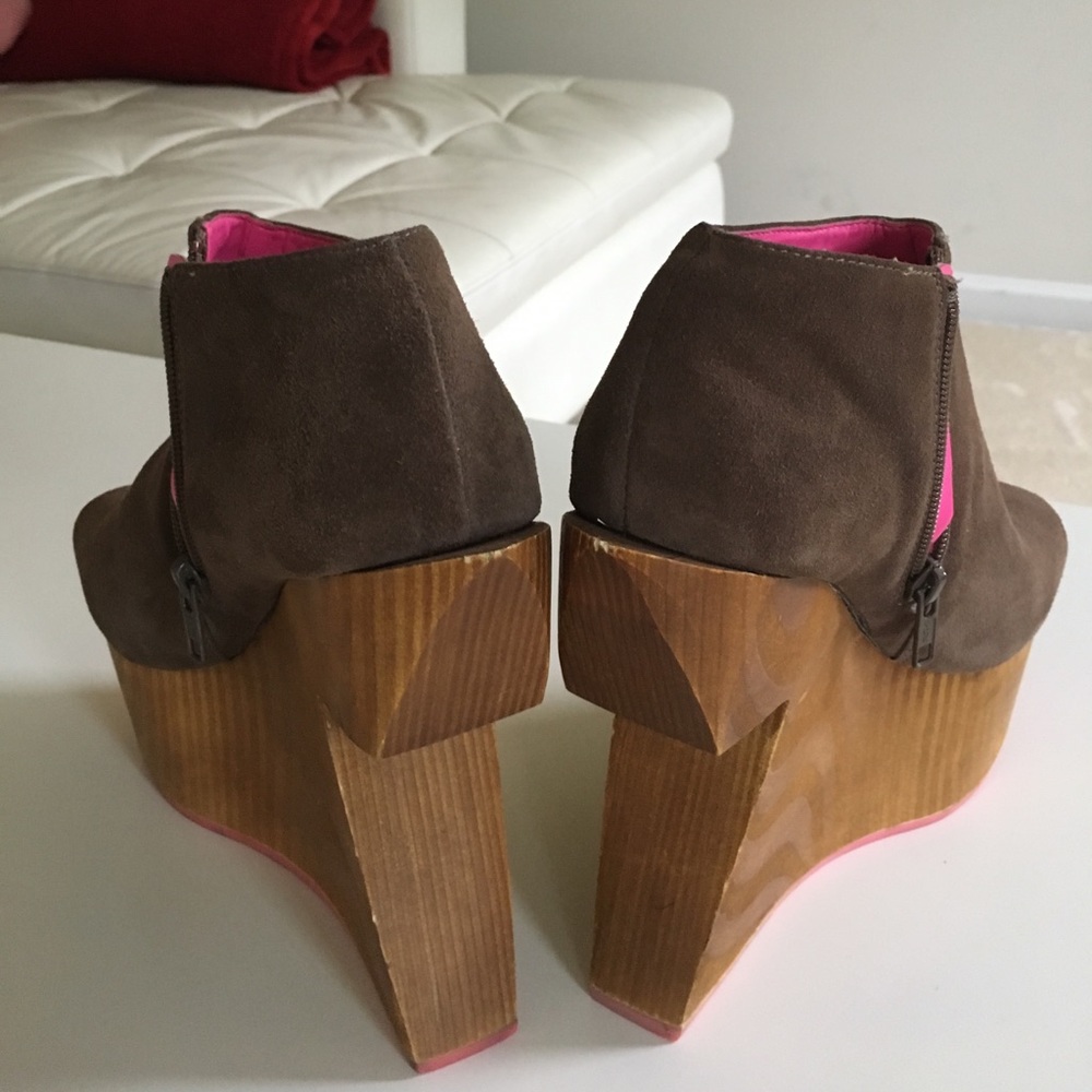 Booties - Picture 3 of 5