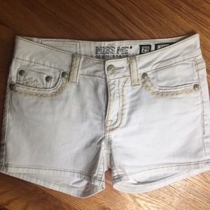 MISS ME SHORTS