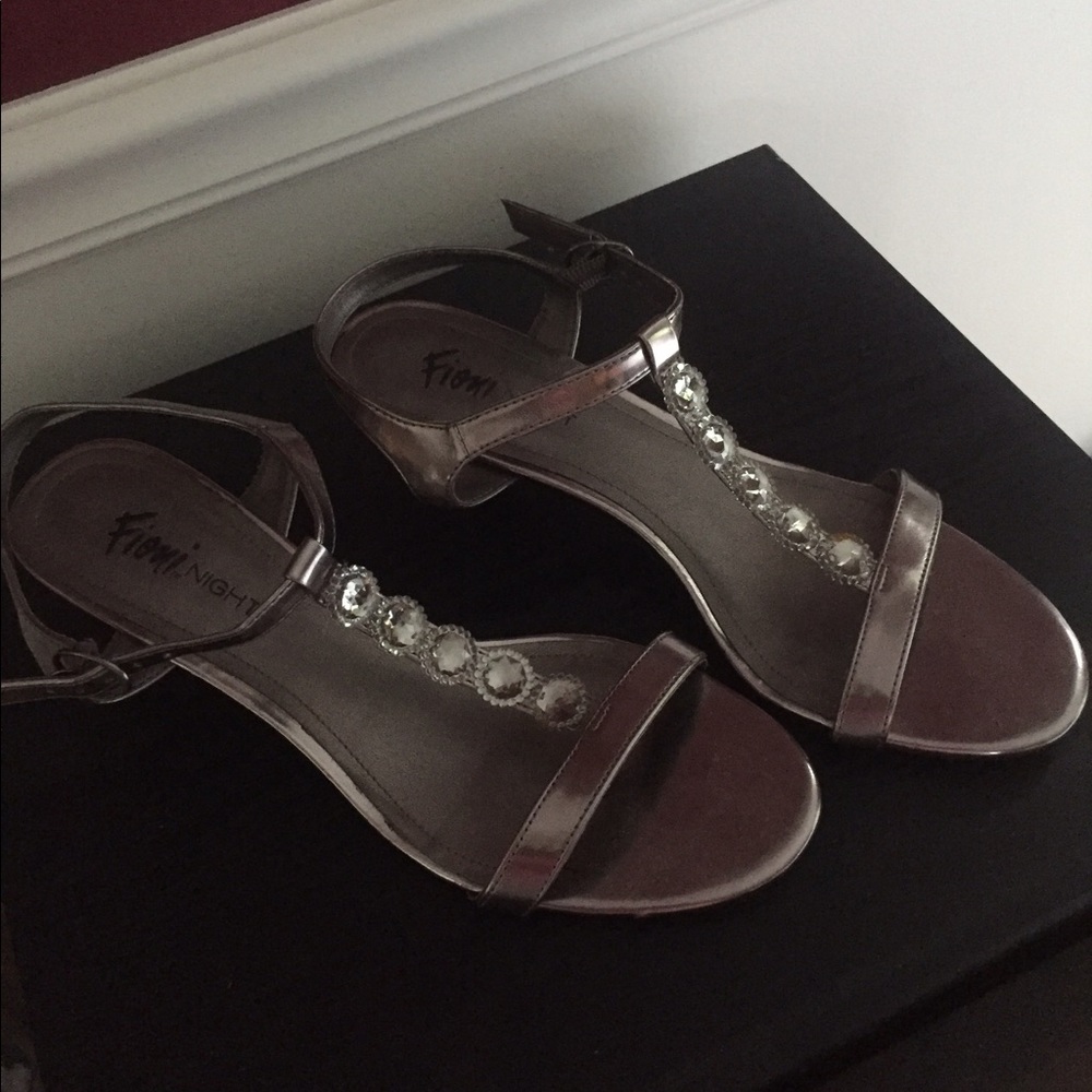 Silver kitten heels, worn once