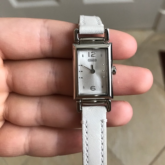 Coach leather wrap watch - Picture 3 of 4