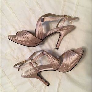 Champagne strappy heels 9 1/2 W