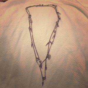 Beautiful authentic Henri Bendel necklace!