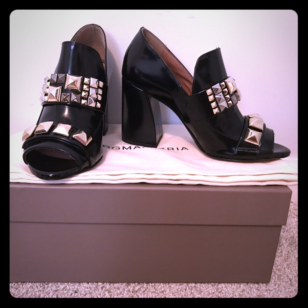 BCBG Max Azria Leather Loafer with chunky heel