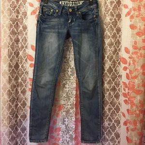 🖤Hydraulic Super Skinnies!🖤